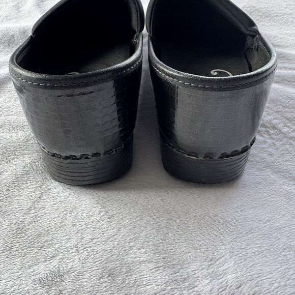 Abeo Black Patent Leather Stapled Clog Grid Pattern Ellie 8.5M Rubber Sole - Picture 5 of 10